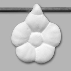 Drop Flower Bead 4.1cm x 3.5cm MBB16
