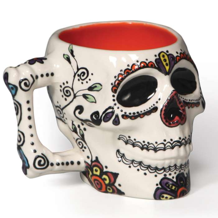 Skull_Mug_by_Adena_Griffith